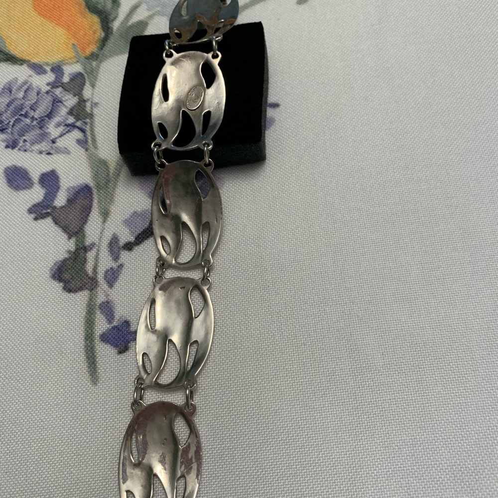 Vintage sterling silver oxidized, Danecraft Calla Lily link bracelet - Picture 2 of 3